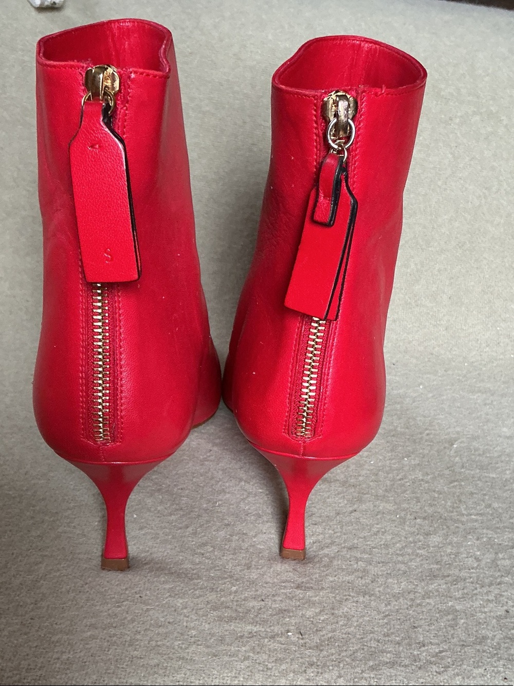 Stuart Weitzman Red Pointed Toe Leather Ankle Booties with Kitten Heel - Picture 2 of 10